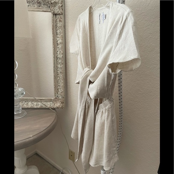 NWOT THE RAGNAR ROMPER BEIGE BY PRINCESS P… - Picture 4 of 10